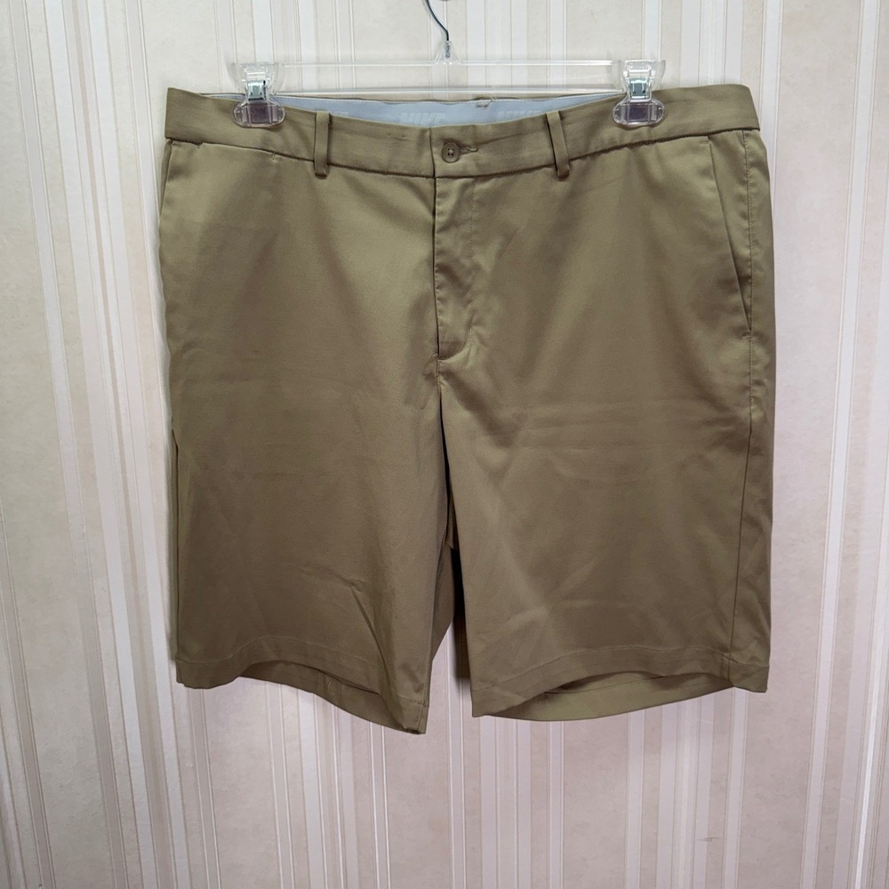 Nike Golf Mens Dri-FIT Flex Flat Front Shorts Sz 38 Core Chino Khaki Performance